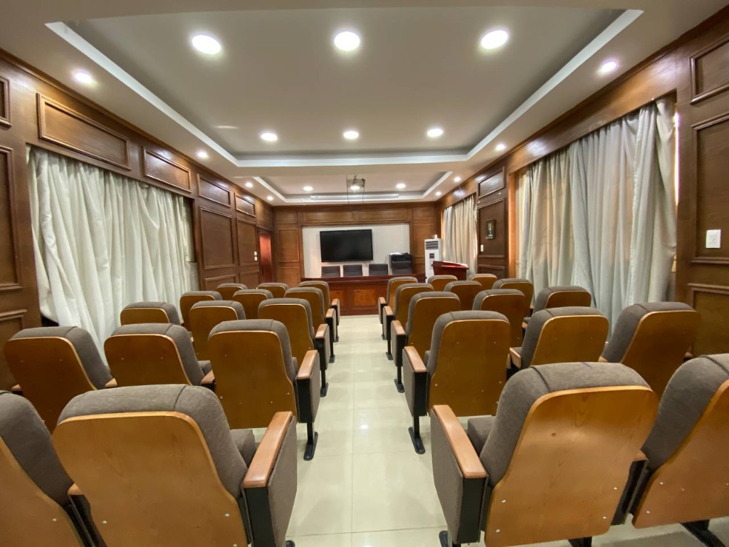 قاعة المؤتمرات ومجلس الجامعة